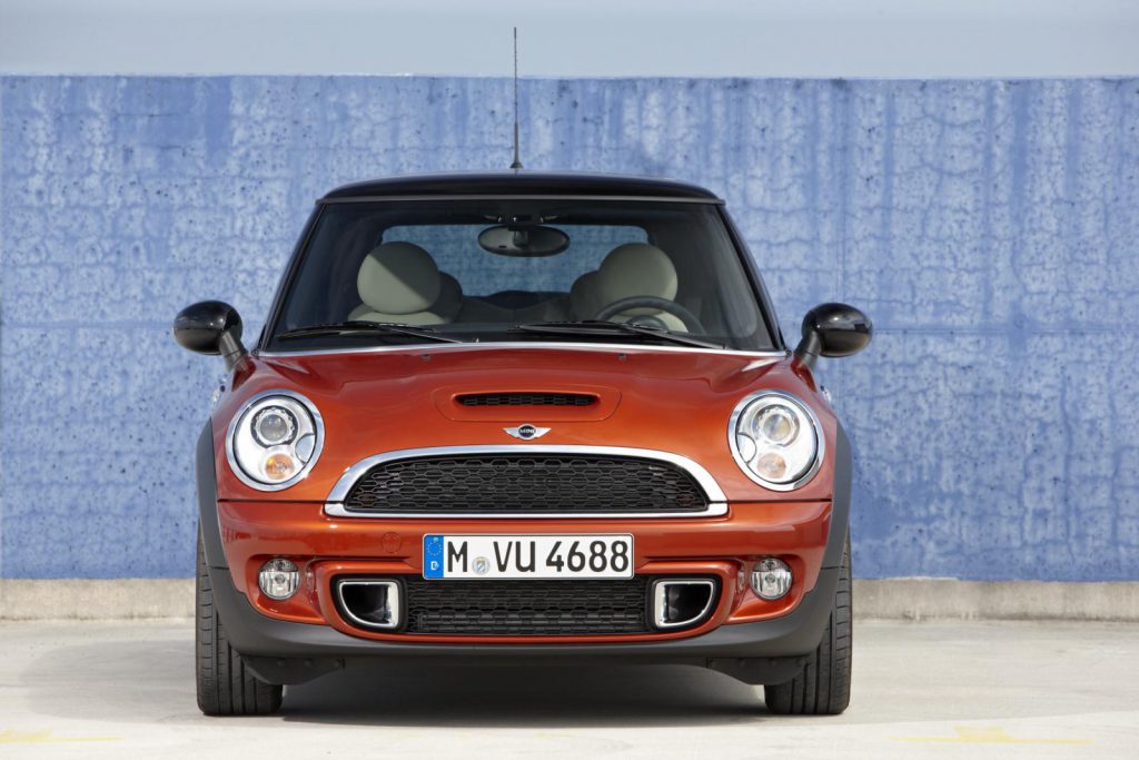 El renovado MINI, el MINI Clubman y el MINI Convertible