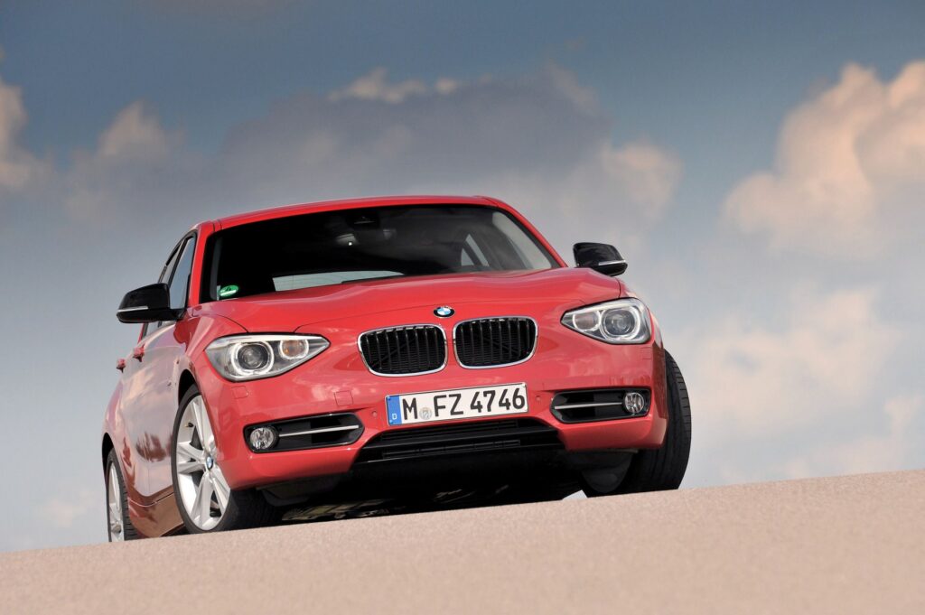 El nuevo BMW Serie 1 gana el premio «Volante de oro».