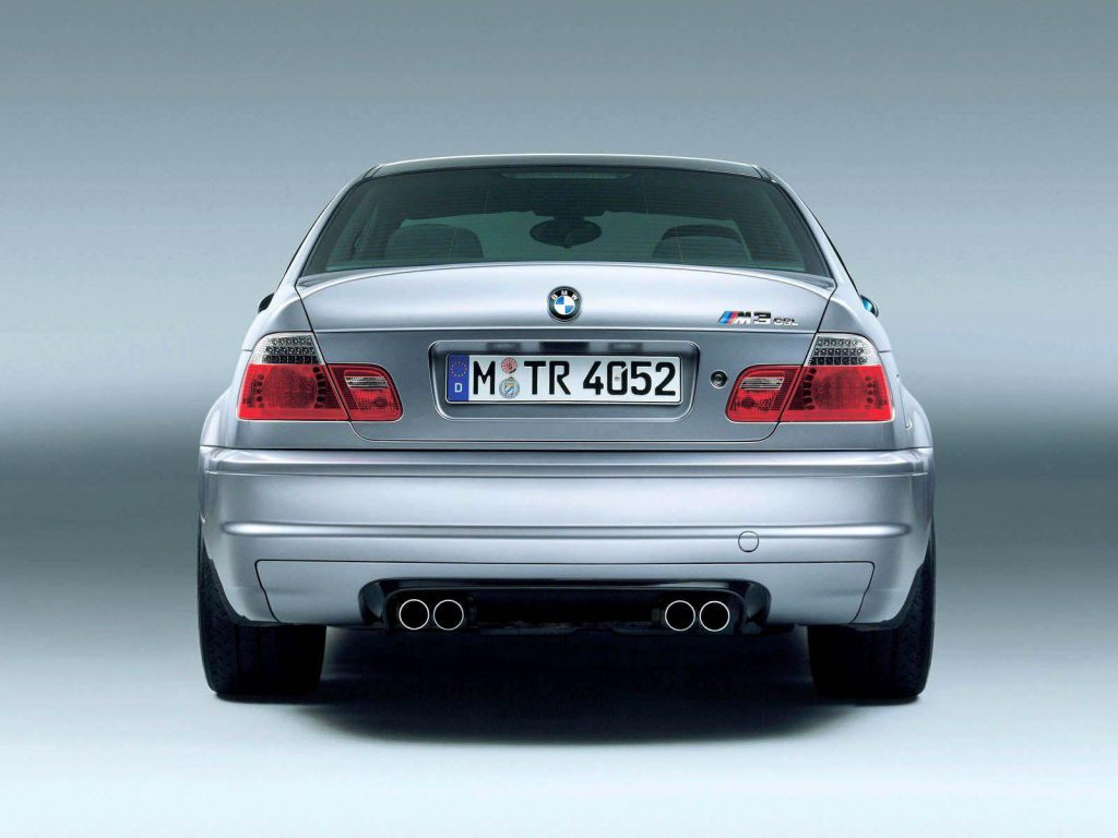 2003 BMW M3 CSL uno de mis BMW favoritos de todos los tiempos