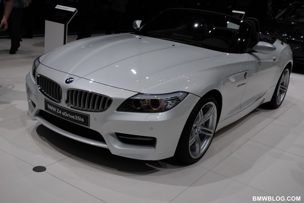 BMW Z4 sDrive20i y sDrive28i con N20 en lugar de seis cilindros