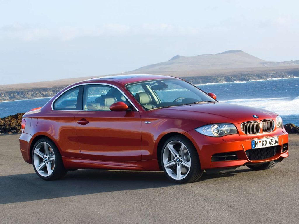 500HP con kit de actualización Turbo para el BMW 135i
