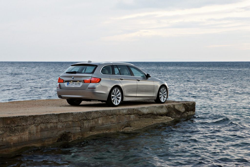 ¿Piensa BMW NA ofrecer el nuevo Serie 5 Sports Wagon en los Estados Unidos?