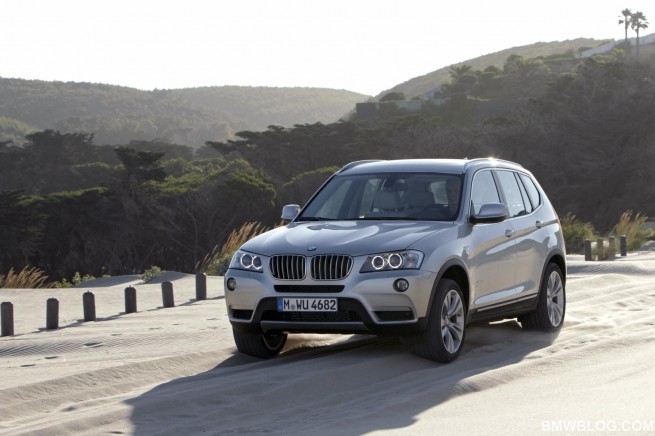 2011 bmw x3 62 655x436