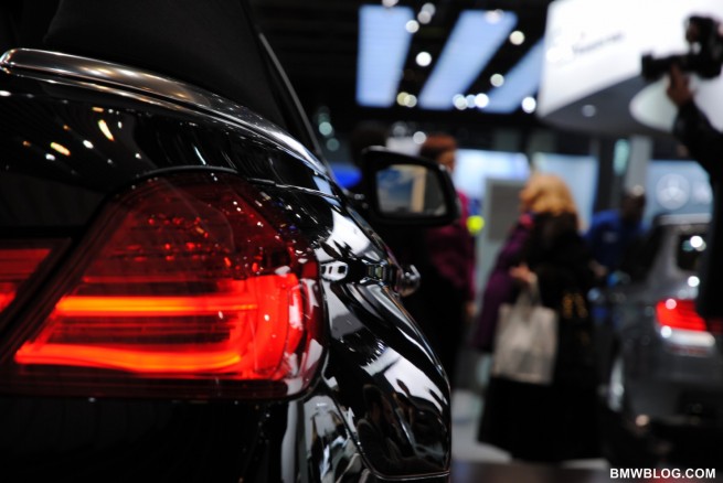 2012 bmw 650i negro 12 655x438