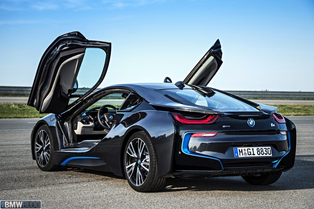 Diseño del año 2014 de AutomobileMag: BMW i8
