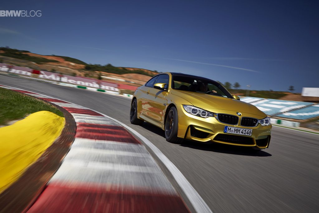 Derrape y conducción del nuevo BMW M4 Coupé