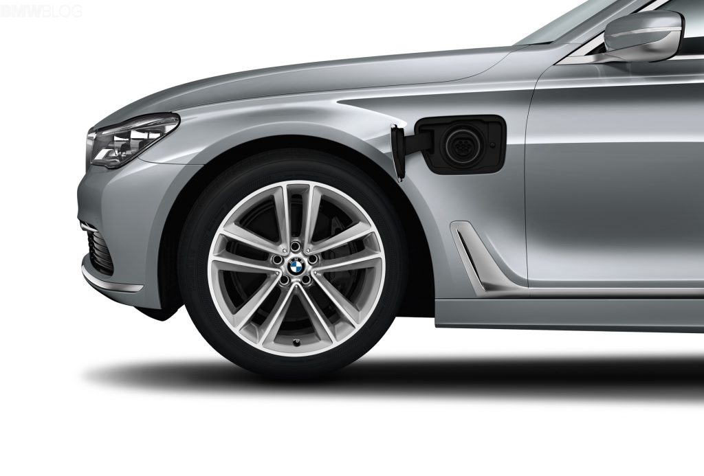 Primer Serie 7 híbrido enchufable: BMW 740e xDrive