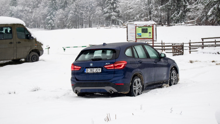 2016-bmw-x1-xdrive20d-test-drive- - 23