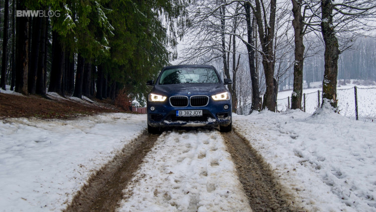 2016-bmw-x1-xdrive20d-test-drive- - 66