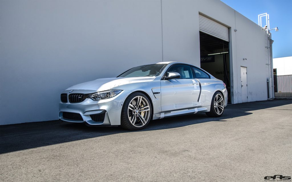 2016 Silverstone BMW F82 M4 Modded recién salido del lote