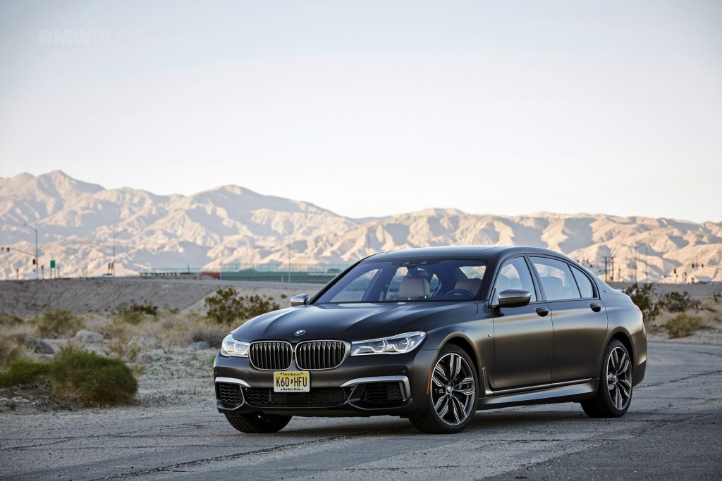 Auto Express analiza el BMW M760Li xDrive