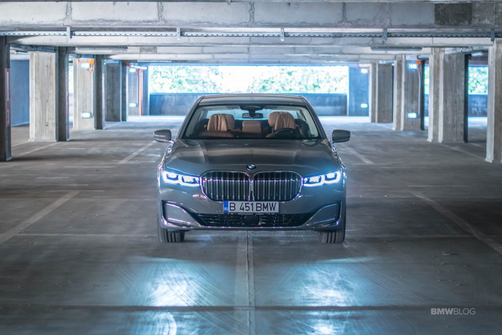 BMW 745e 2019 – Seis en línea para la victoria