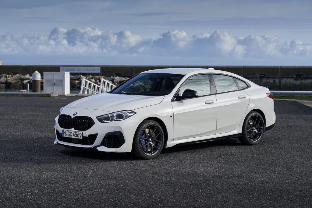 BMW M235i Gran Coupe revisado por The Straight Pipes