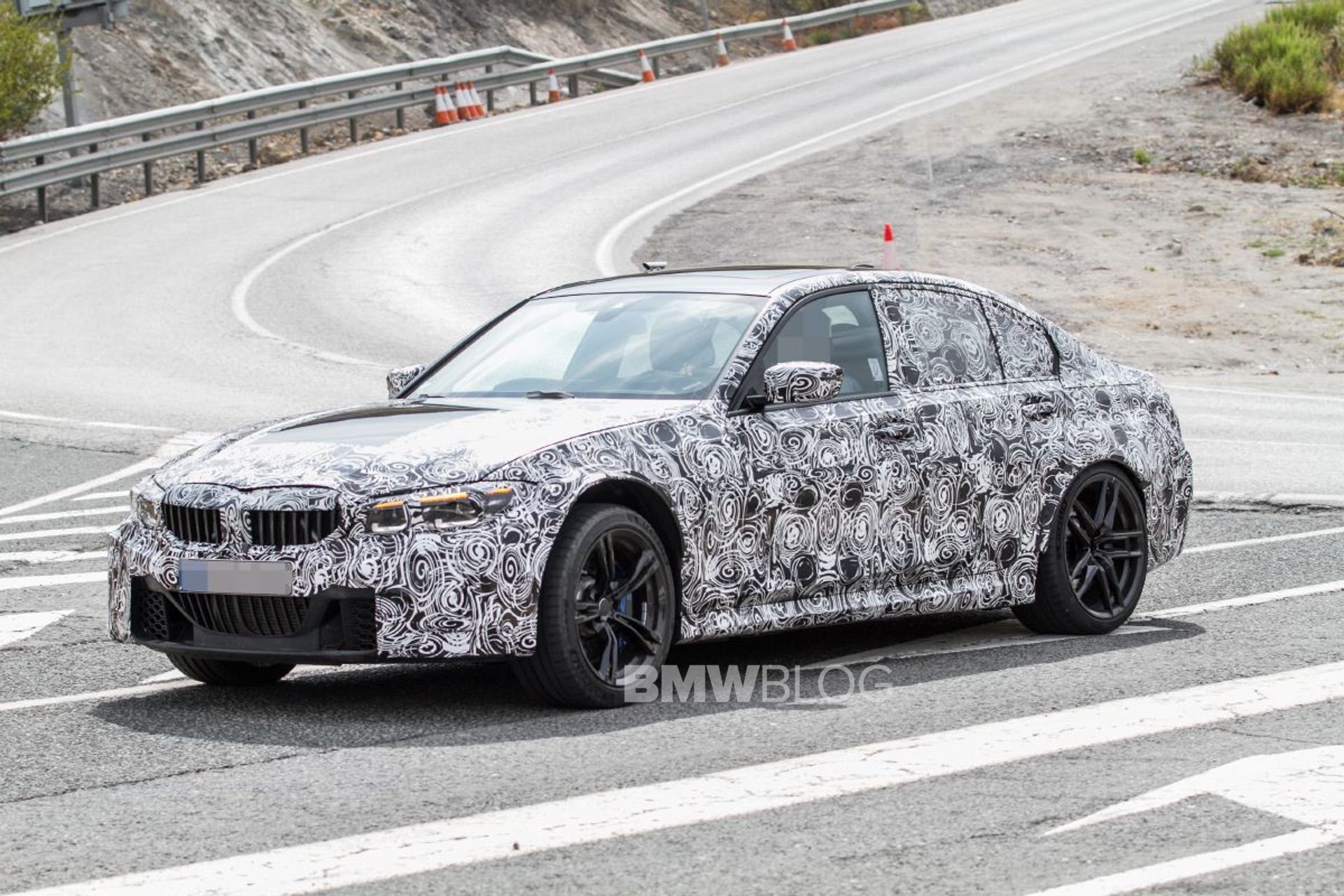 El BMW M3 G80 aparece en nuevas fotos espía - Blog de BMW