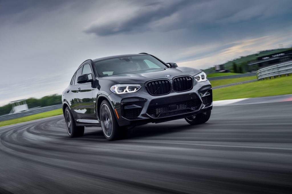 BMW X4 M Competition vs Cayenne Turbo Drag Race, prueba de frenado