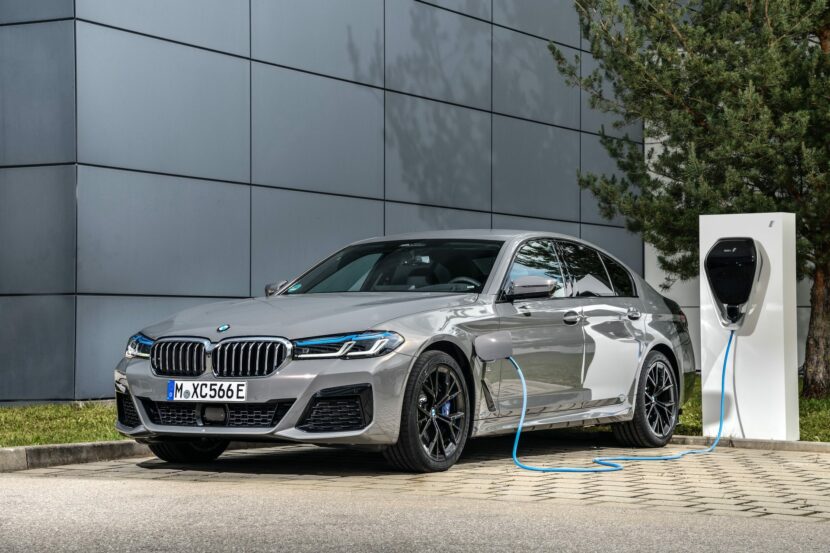 2021 bmw 545e fotos 19 830x553