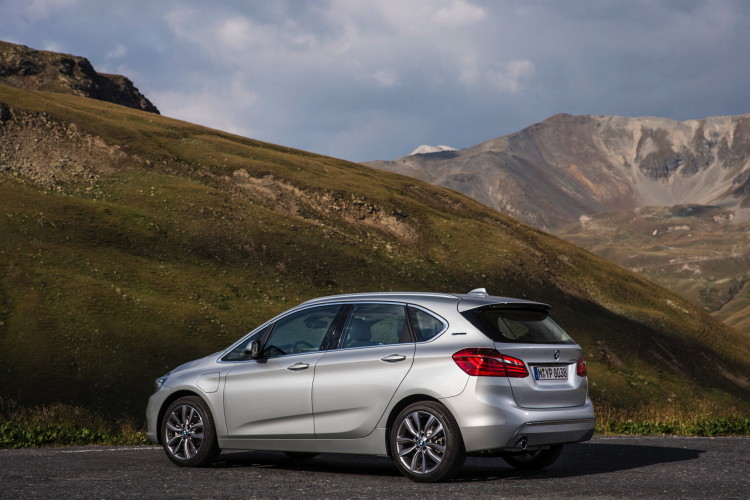 225xe active tourer imágenes 18 750x500