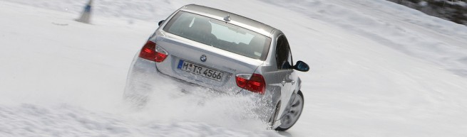 330i a la deriva por la nieve1 655x193