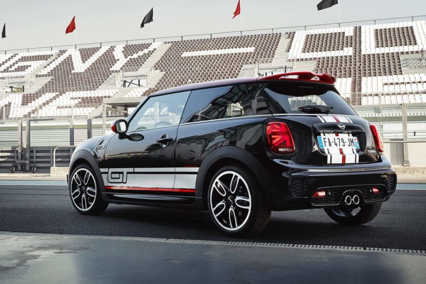 66caa451 mini cooper s gt edition 2 830x553