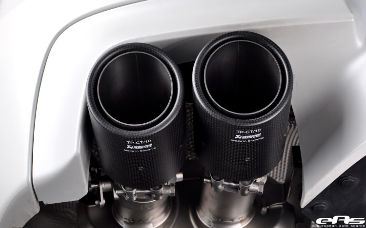 8372044590 3aa17ce986 Blanco Congelado BMW F10 M5 Akrapovic Evolution Exhaust 05 750x468