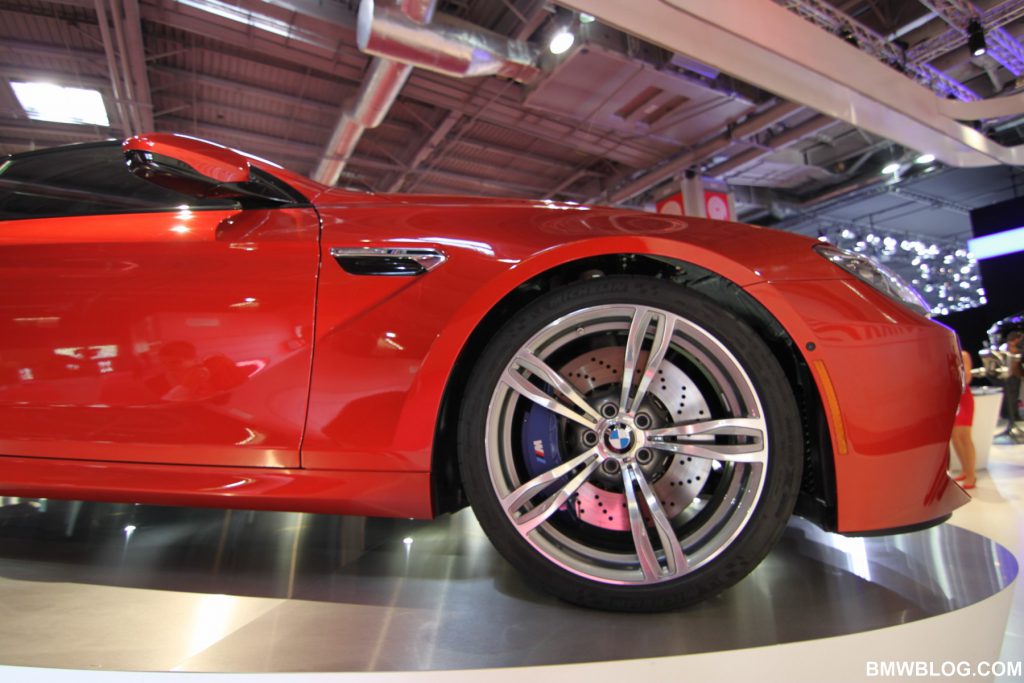 Salón del Automóvil de París 2012 – Sistema de escape Akrapovic para el BMW M6 Coupé 2013