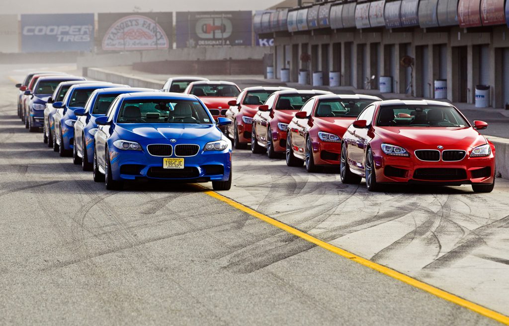 BMW M5 2013 vs. BMW M6 Coupe 2013 en la pista