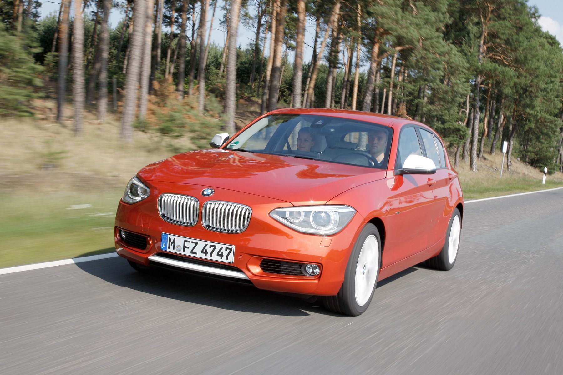 2012 BMW Serie 1 Hatchback en Valencia Orange - Blog de BMW