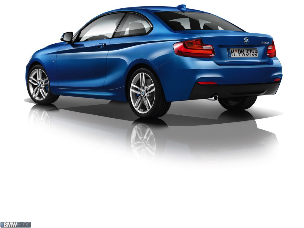 BMW 218i Coupé y 220d xDrive disponibles en Europa a partir de marzo de 2015