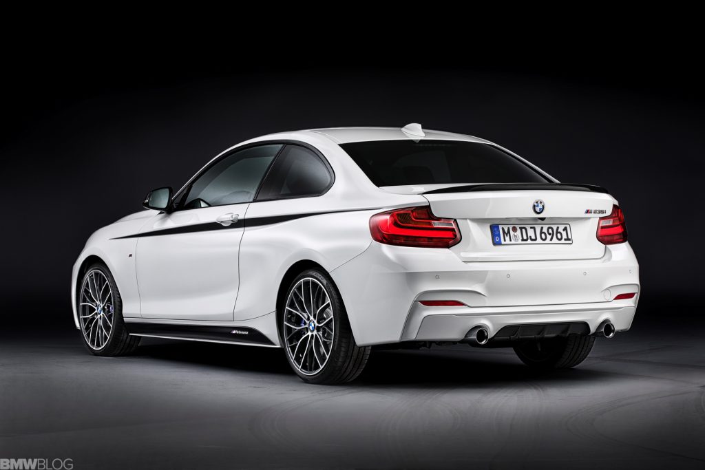 Chris Harris consigue un BMW M235I con M PERFORMANCE PARTS