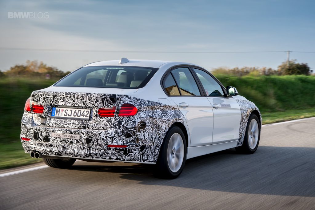 BMW 330e Plug-in Híbrido lanzado en 2016