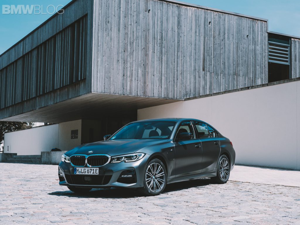 Sesión de fotos con el nuevo BMW 330e Plug-in híbrido del 2020