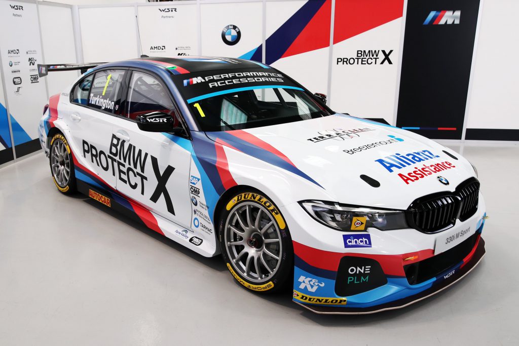 Este es el BMW 330i BTCC y se ve fantástico