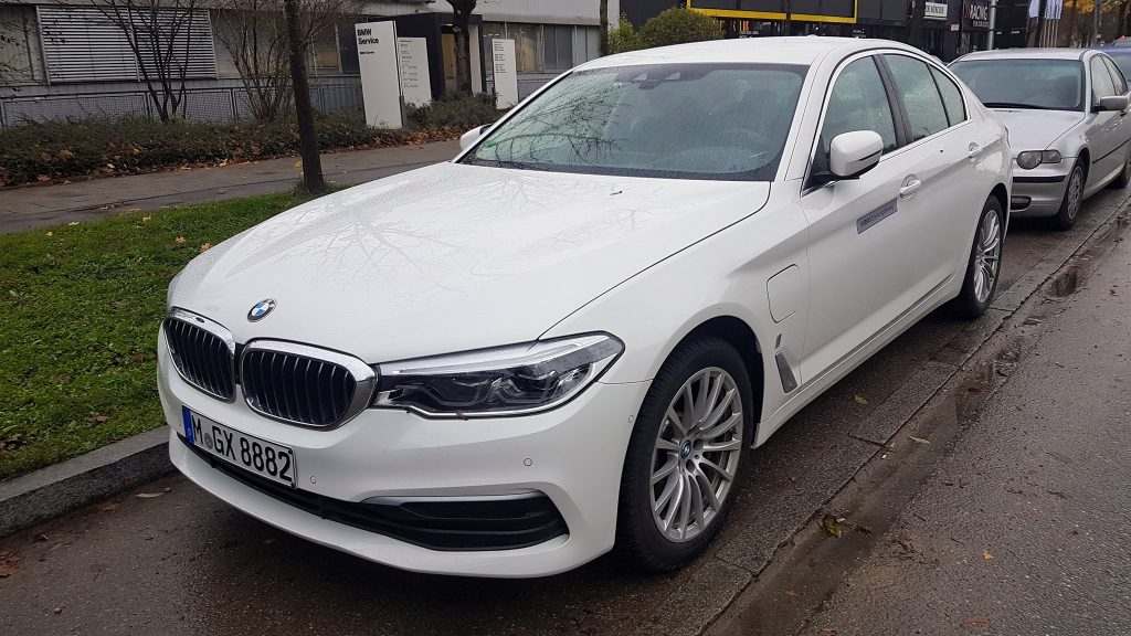 El BMW 530e iPerformance 2017 ha sido visto en Múnich