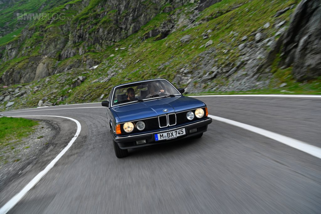 ¿Quiere este BMW 735i de 1988 con caja de cambios manual?