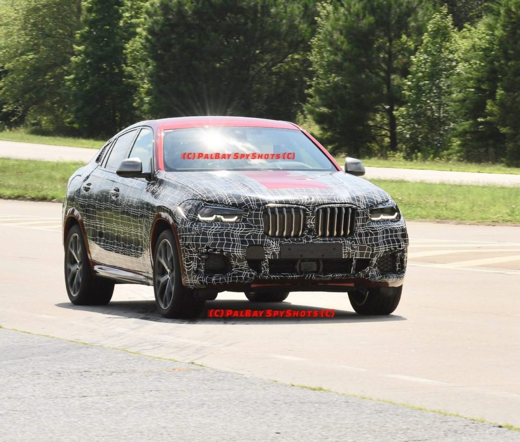 El BMW X6 G06 ha sido pillado en pruebas en la autopista