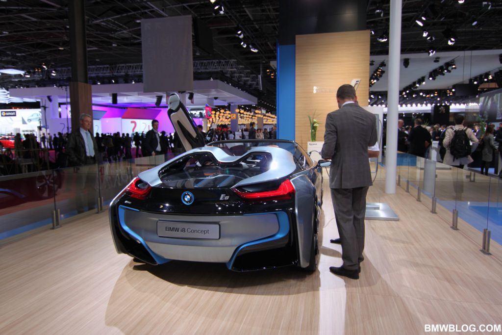 Salón del Automóvil de París 2012: BMW i8 Spyder Concept