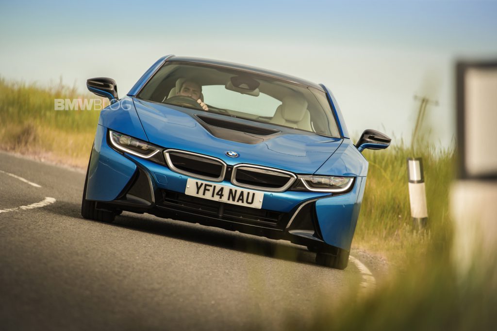 ¿Merece la pena el precio de 100.000 dólares del BMW i8?
