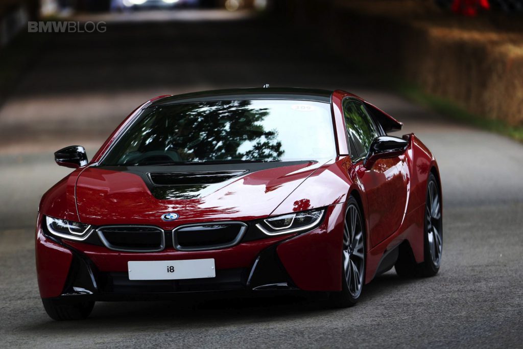 BMW i8 Protonic Red y Fronze Orange presentados en el Festival de Goodwood