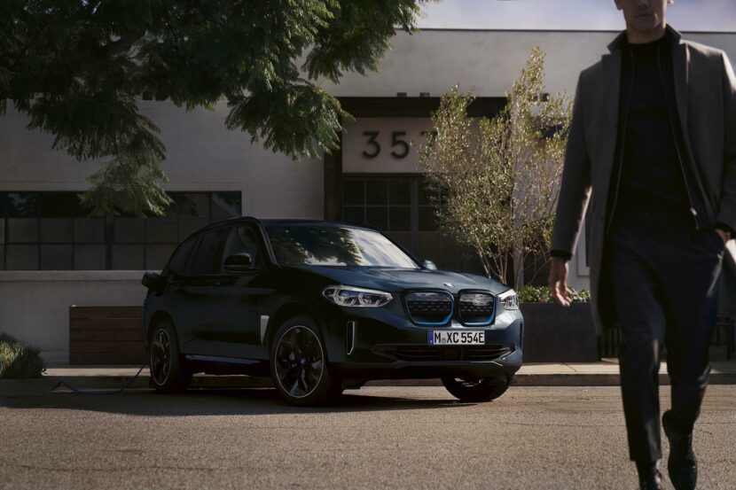 bmw ix3 carbon black 12 830x553