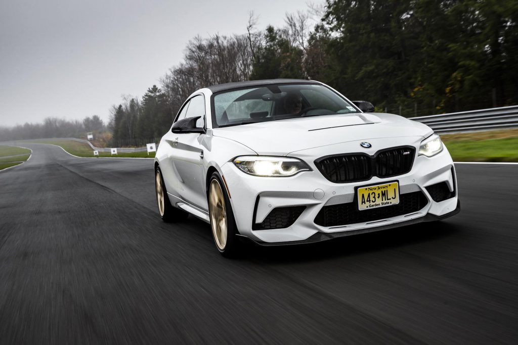 El BMW M2 CS forma parte de los Mejores Coches Deportivos 2020 de Autocar