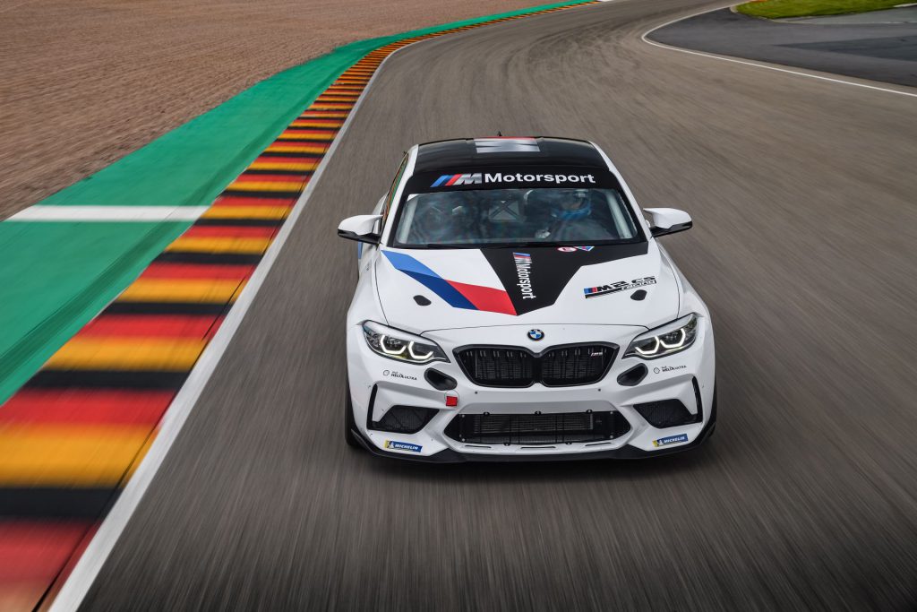 BMW M2 CS Racing lo lleva todo en la pista