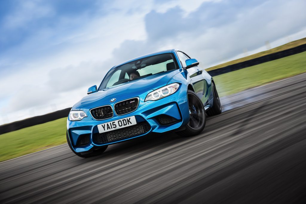 BMW M2 vs Porsche 718 Cayman S