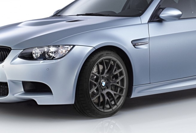 BMW M3 Coupé Frozen Silver Edition 1 655x444