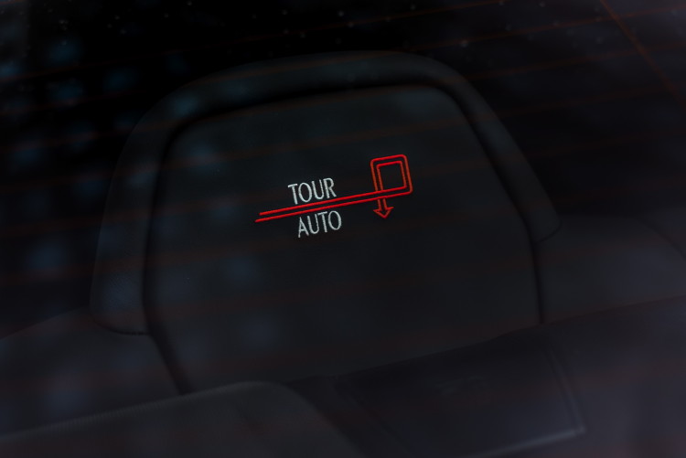 BMW M4 Coupé Tour Auto Edition-12