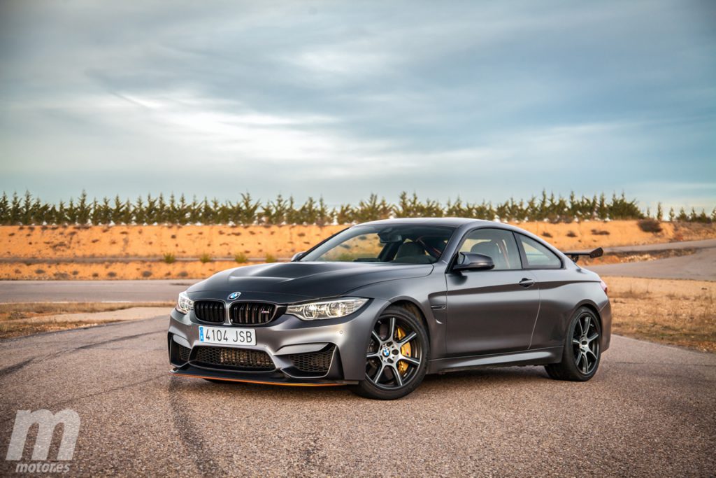 BMW M4 GTS vs Mercedes-AMG GT R vs Porsche 911 GT3 RS