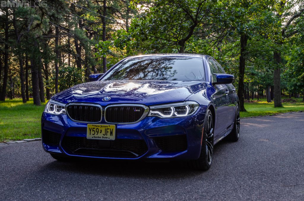 BMW M5 vs Jaguar XJR 575