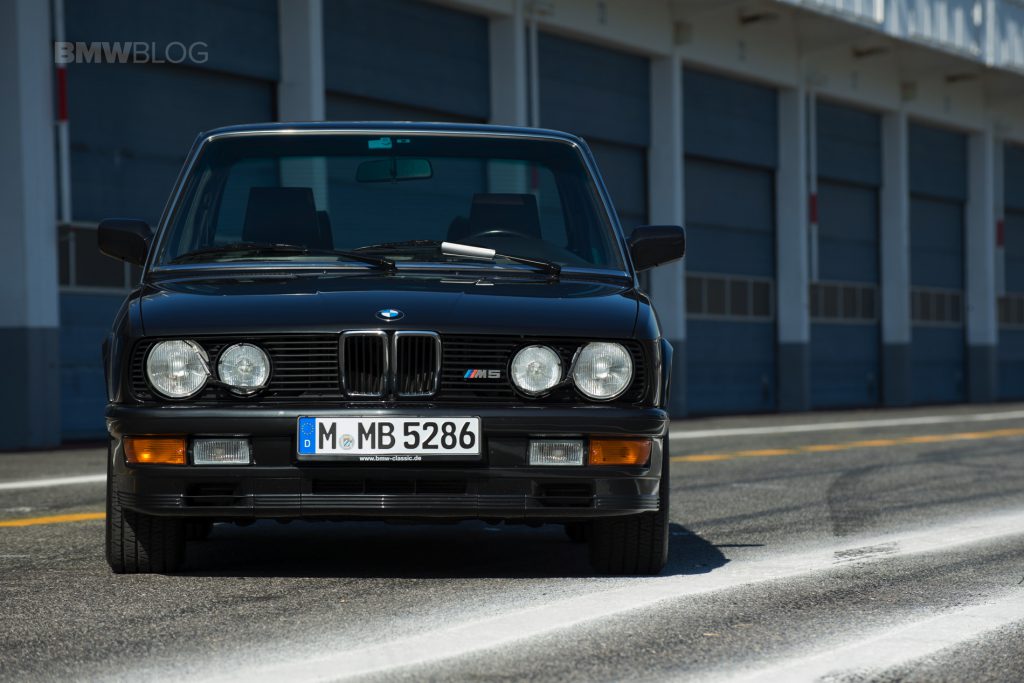 Jalopnik conduce el E28 M5 original