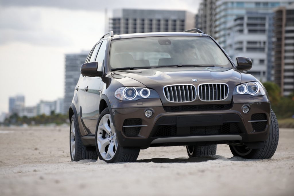 21.649 modelos BMW X5 y X6 retirados del mercado en Australia por un fallo en el airbag de Takata