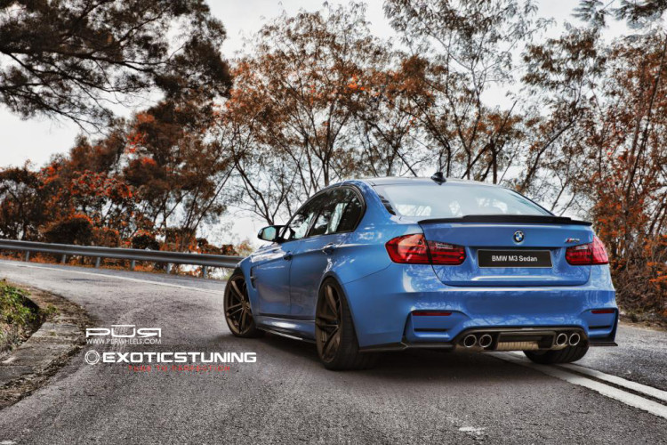 BMW F80 M3 con llantas de PUR