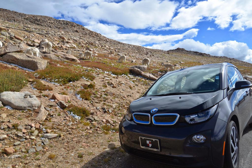 El BMW i3 sube a 14.000 pies de altura